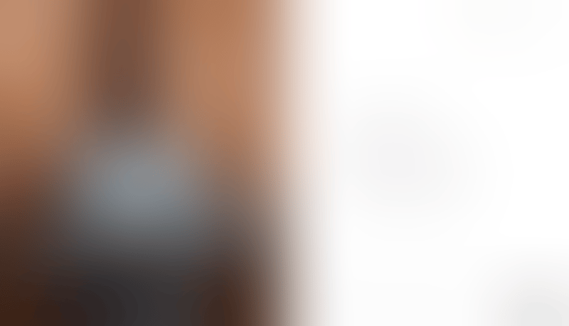 Airbnb
			  ux ui design