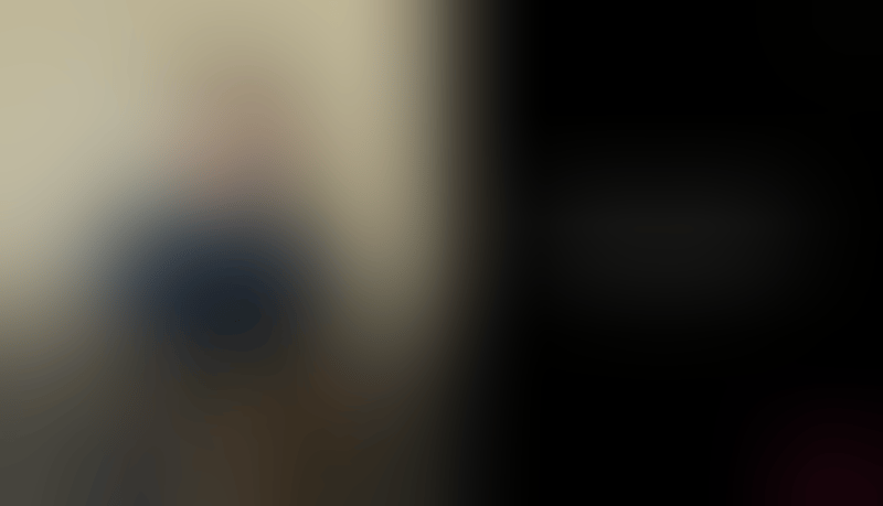 Airbnb
			     ux ui design