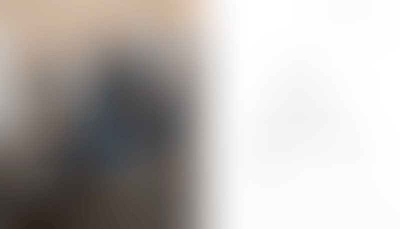 Airbnb
			  ux ui design