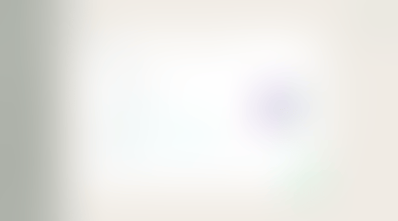 Expensify
			     ux ui design