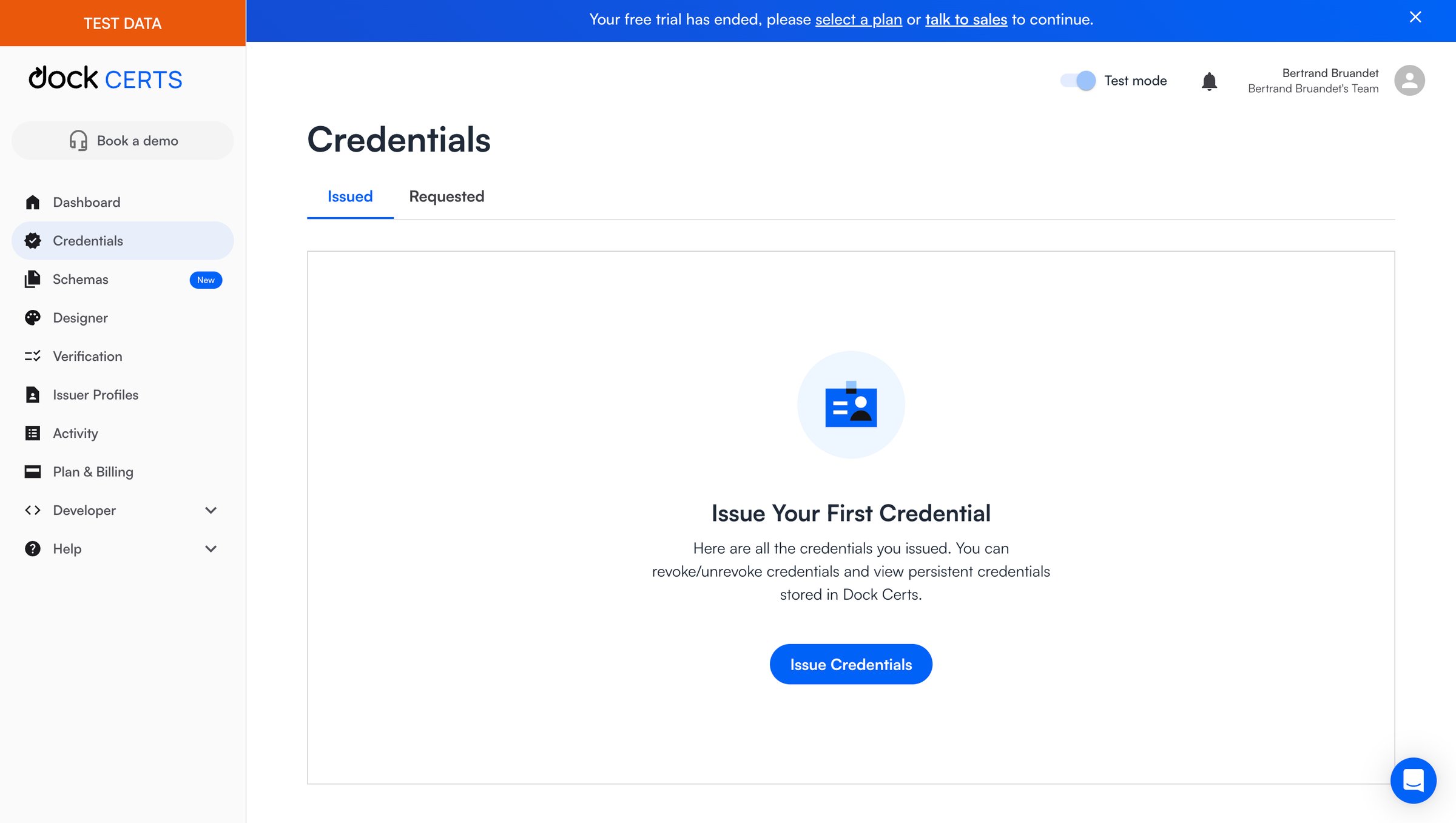 Dock - Credentials screen