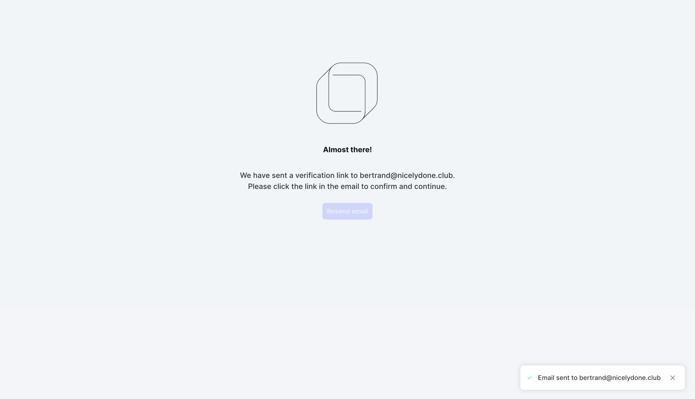 Outverse screen