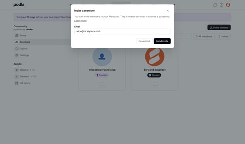 Podia
			    ux ui design