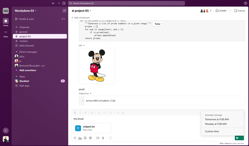Slack
			                  ux ui design