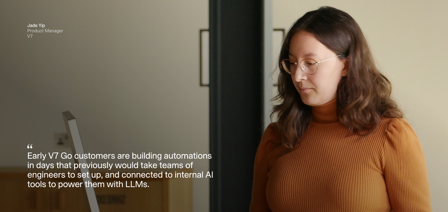 V7
				testimonial ui component