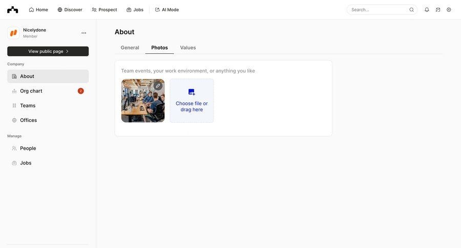 The org
			 settings sidebar navigation grid onboarding account setup file upload full-screen layout drag and drop sidebar upload file ui page example