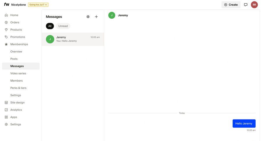 Fourthwall
			 e-commerce sidebar navigation split screen sidebar communication chat interface ui page example