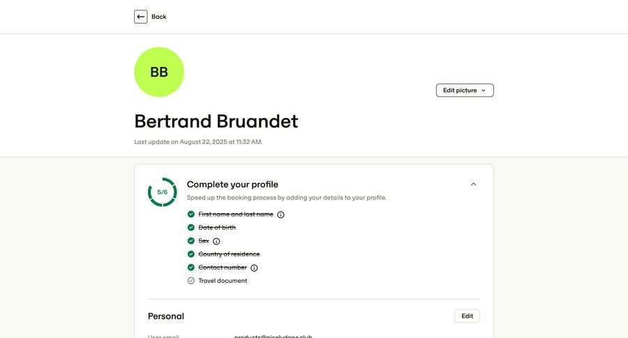Travelperk
				profile ui page example