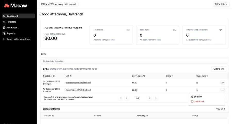 Macaw
				dashboard & stats ui page example
