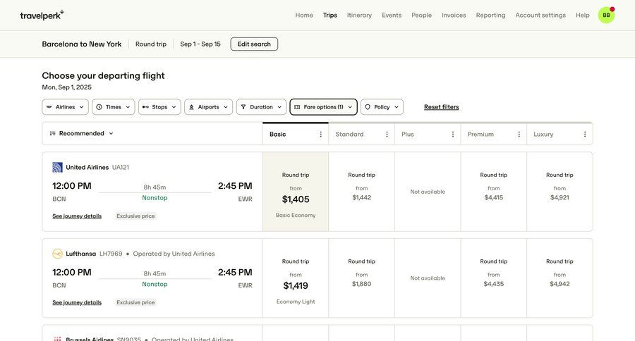Travelperk
				list ui page example