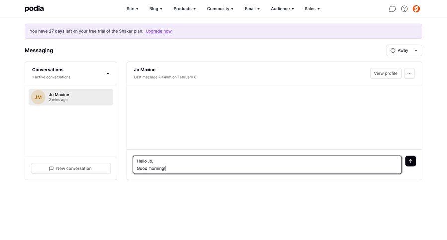 Podia
			 e-commerce user profile communication chat chat interface conversational ui page example