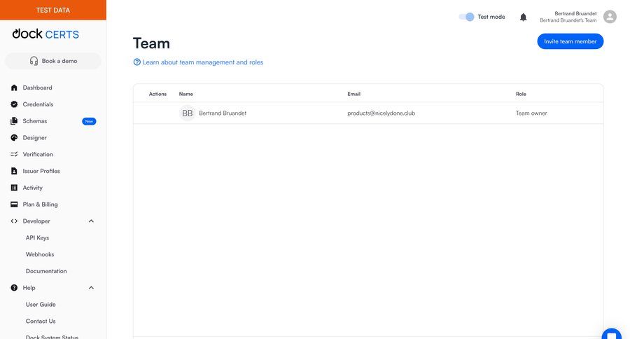 Dock
			team management sidebar navigation user management user settings user access control email verification sidebar user table pagination ui page example